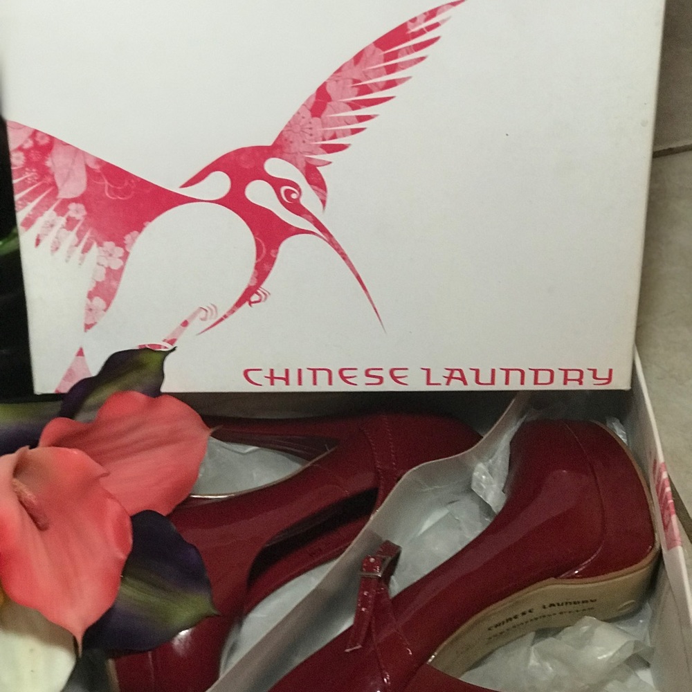 Red stiletto Chinese laundry 👠 High Heel Pump